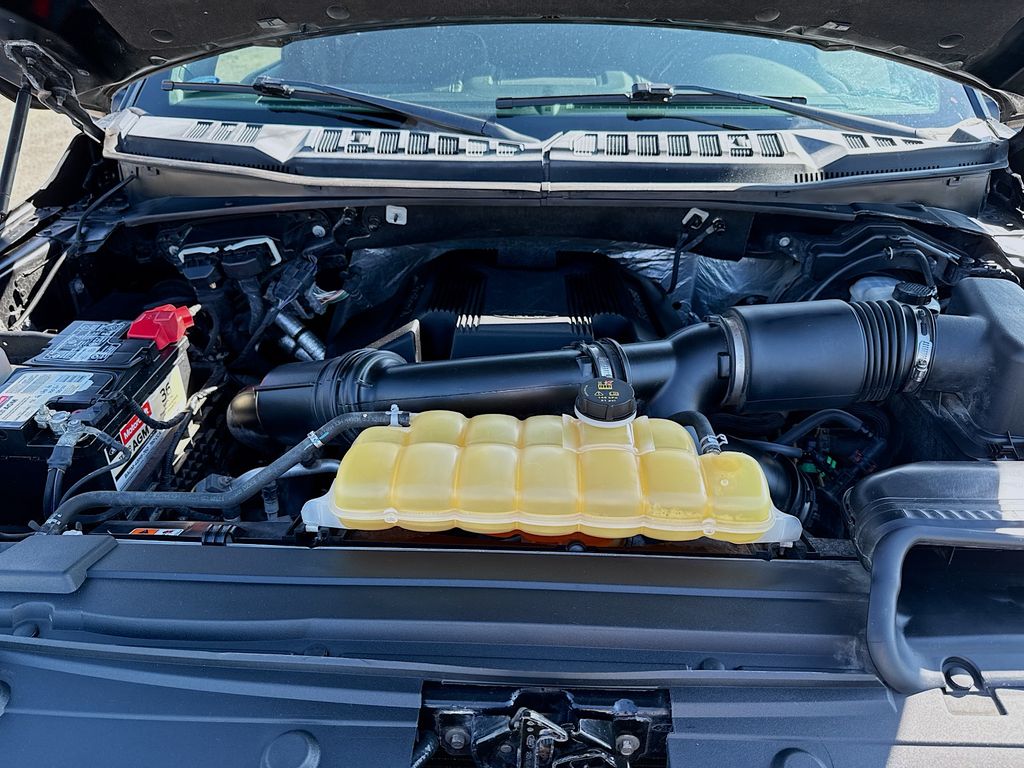 2017 Ford F-150 Lariat photo 26
