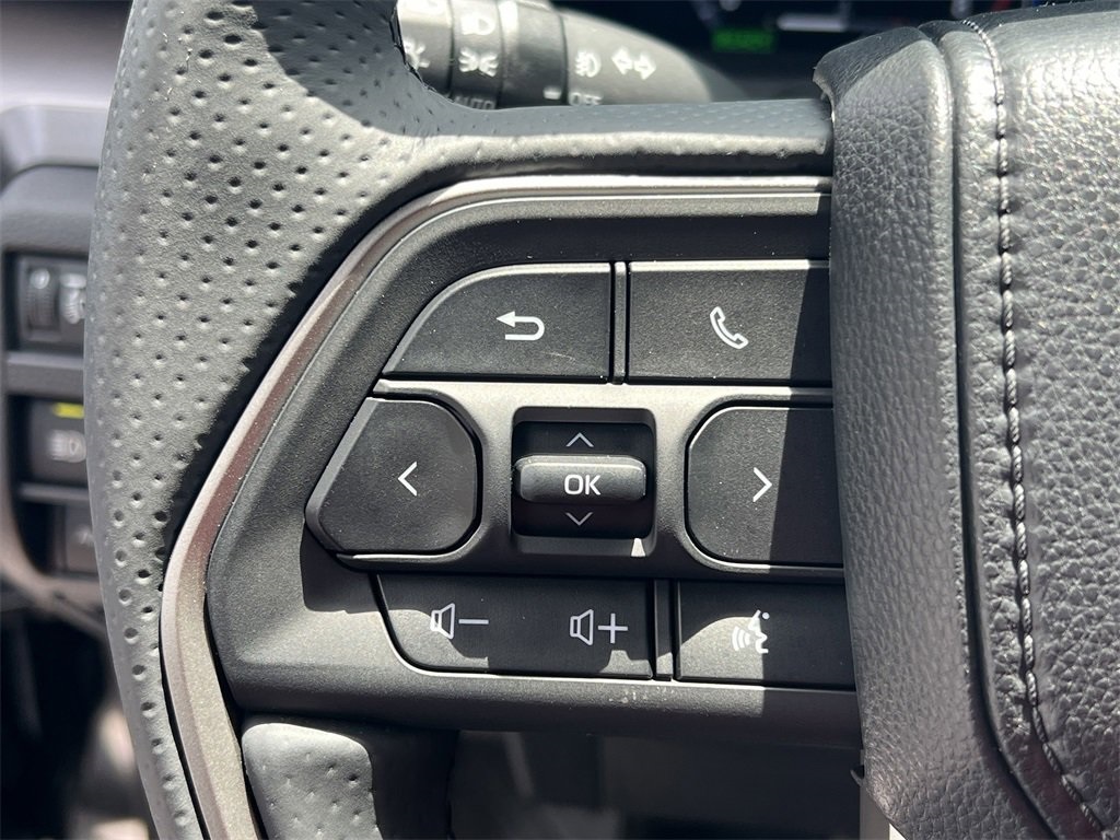 2025 Toyota 4Runner photo 24