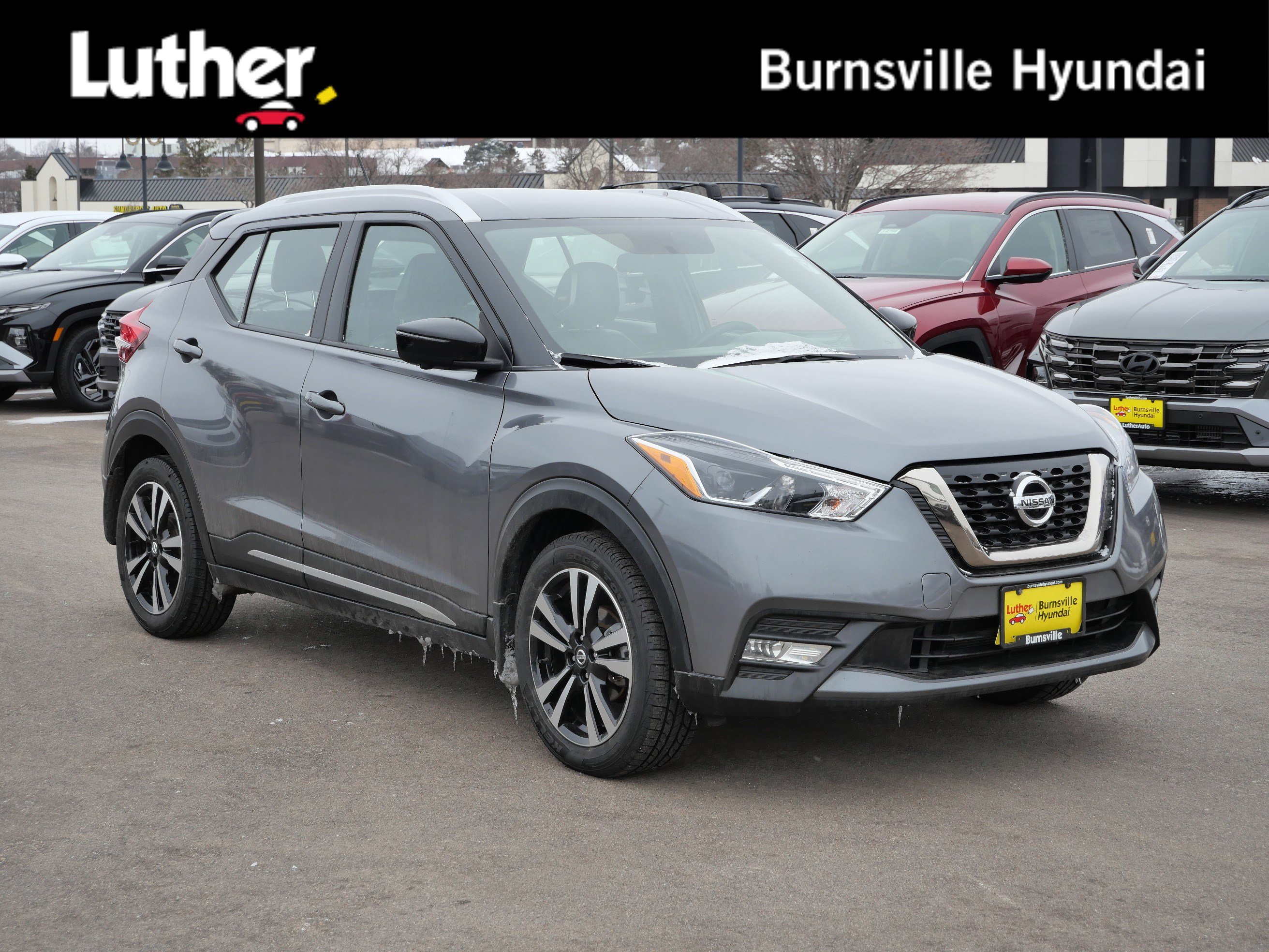 2019 Nissan Kicks SR