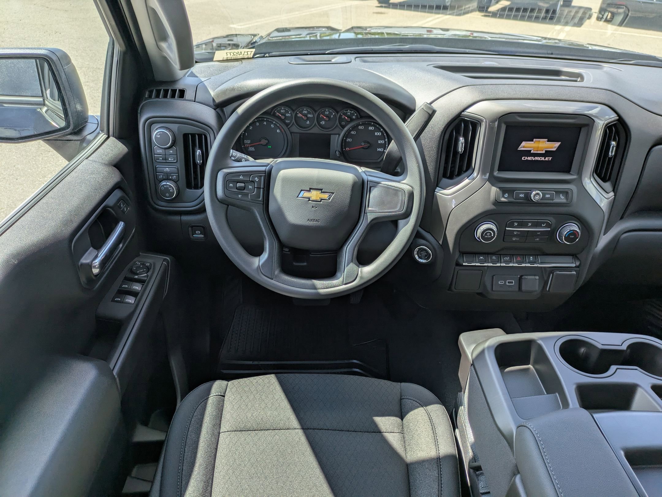 2026 Chevrolet Silverado Custom photo 14