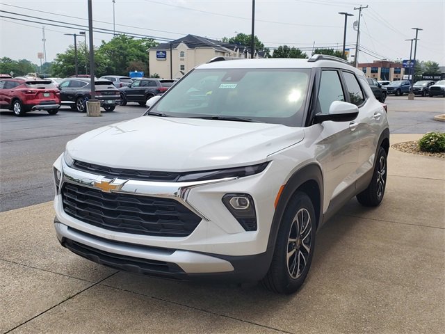 2026 Chevrolet Trailblazer LT photo 4