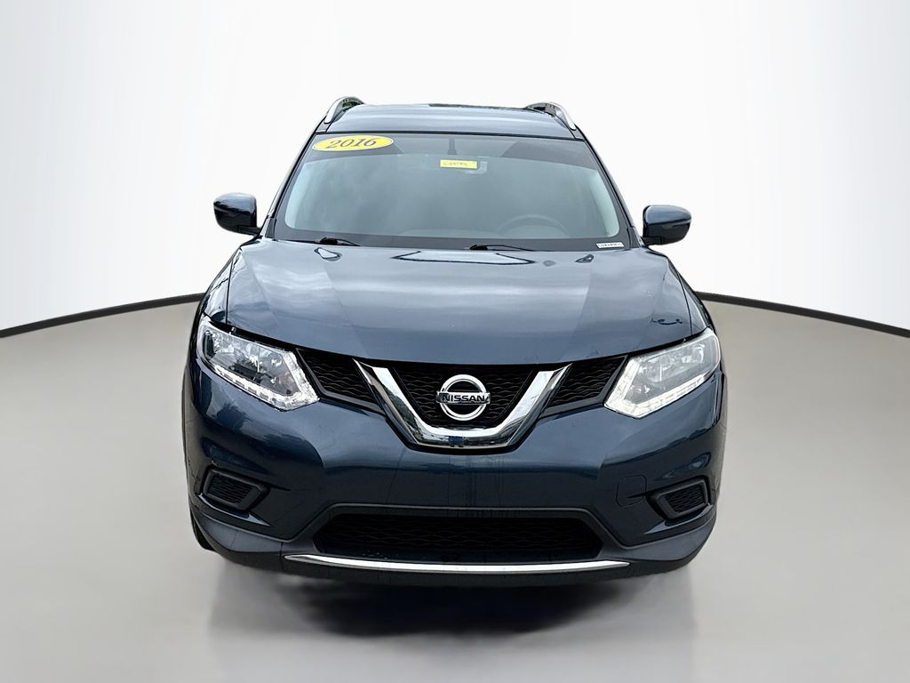 2016 Nissan Rogue SV AWD photo 2