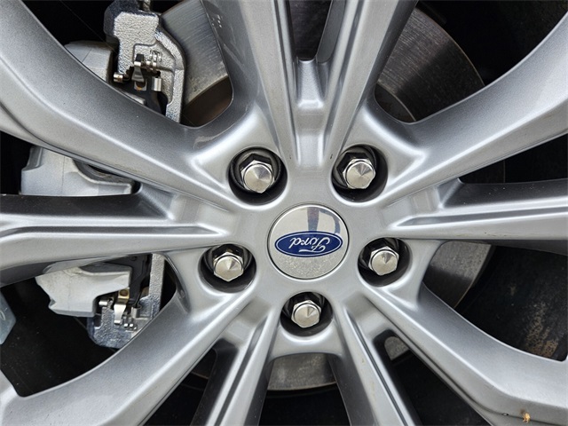2022 Ford Explorer XLT photo 18