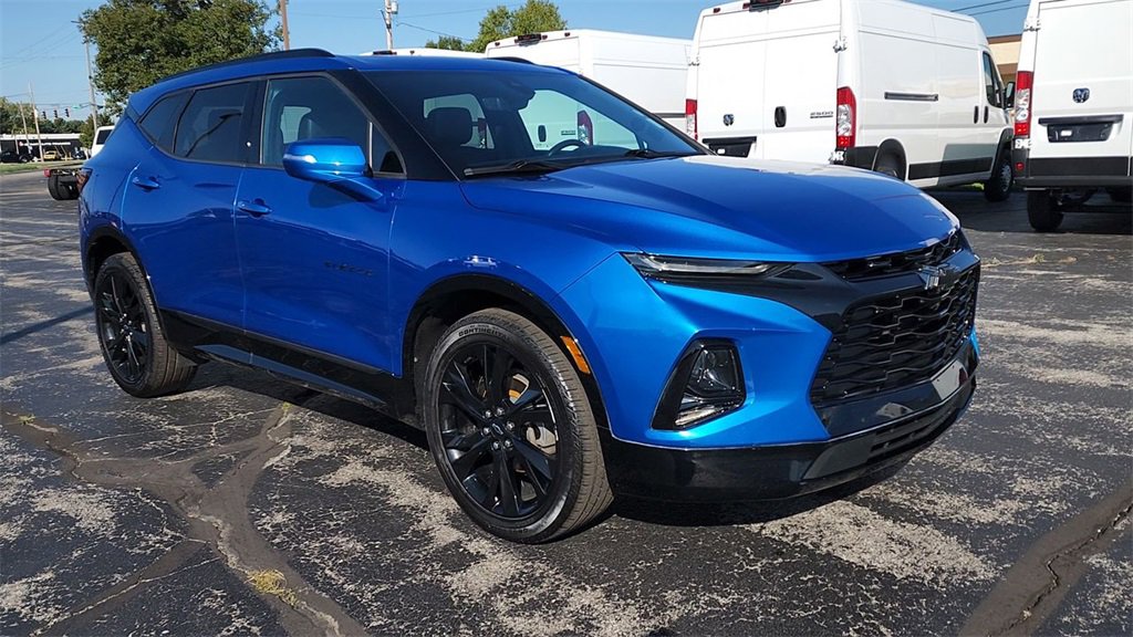 2020 Chevrolet Blazer RS photo 2