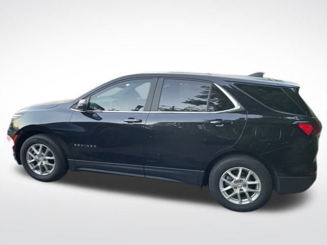 2023 Chevrolet Equinox LT photo 4
