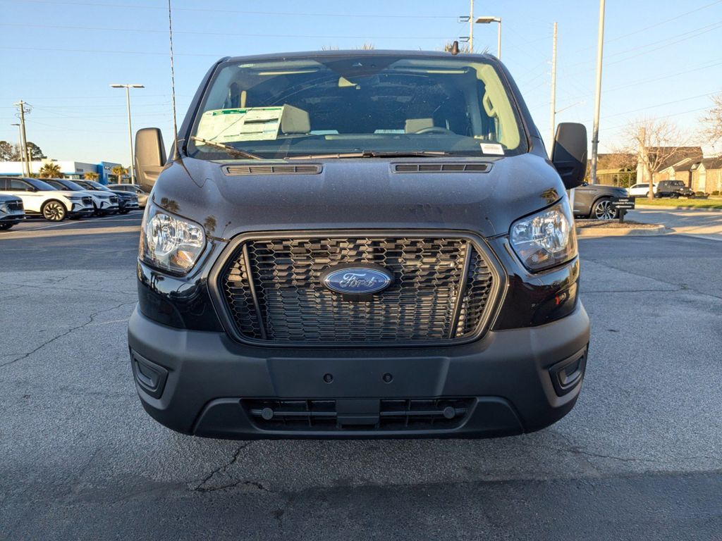 2025 Ford Transit photo 9