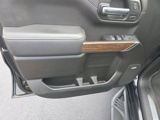 2022 Chevrolet Silverado 1500 High Country photo 9
