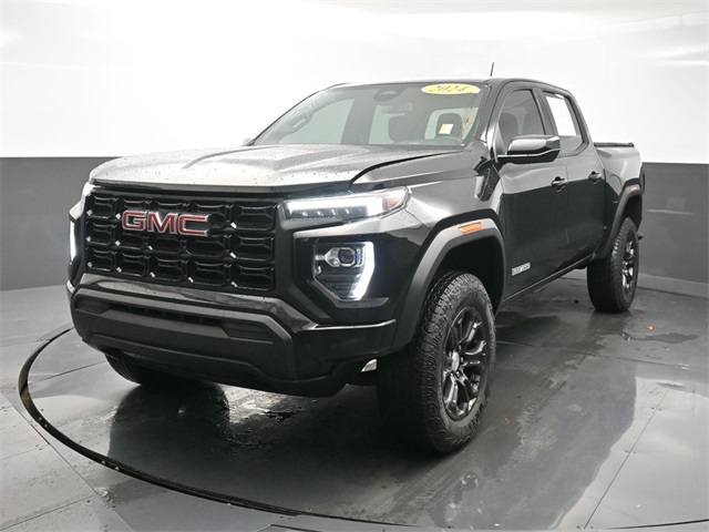2024 GMC Canyon Elevation's photo
