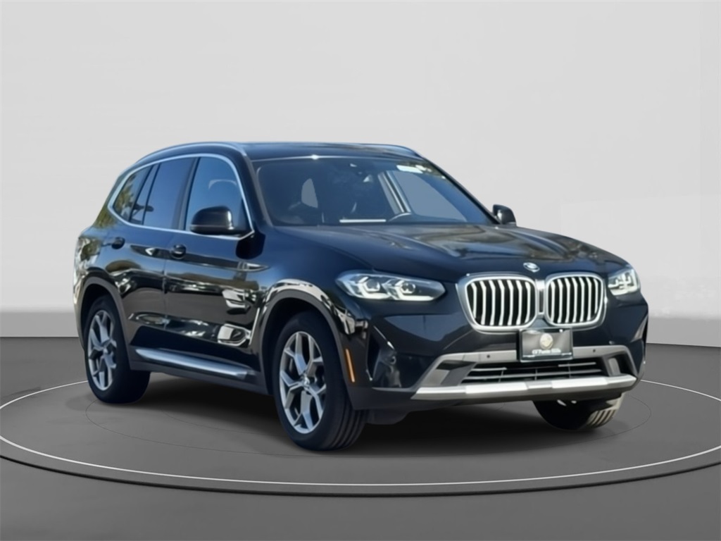 2023 BMW X3 30i