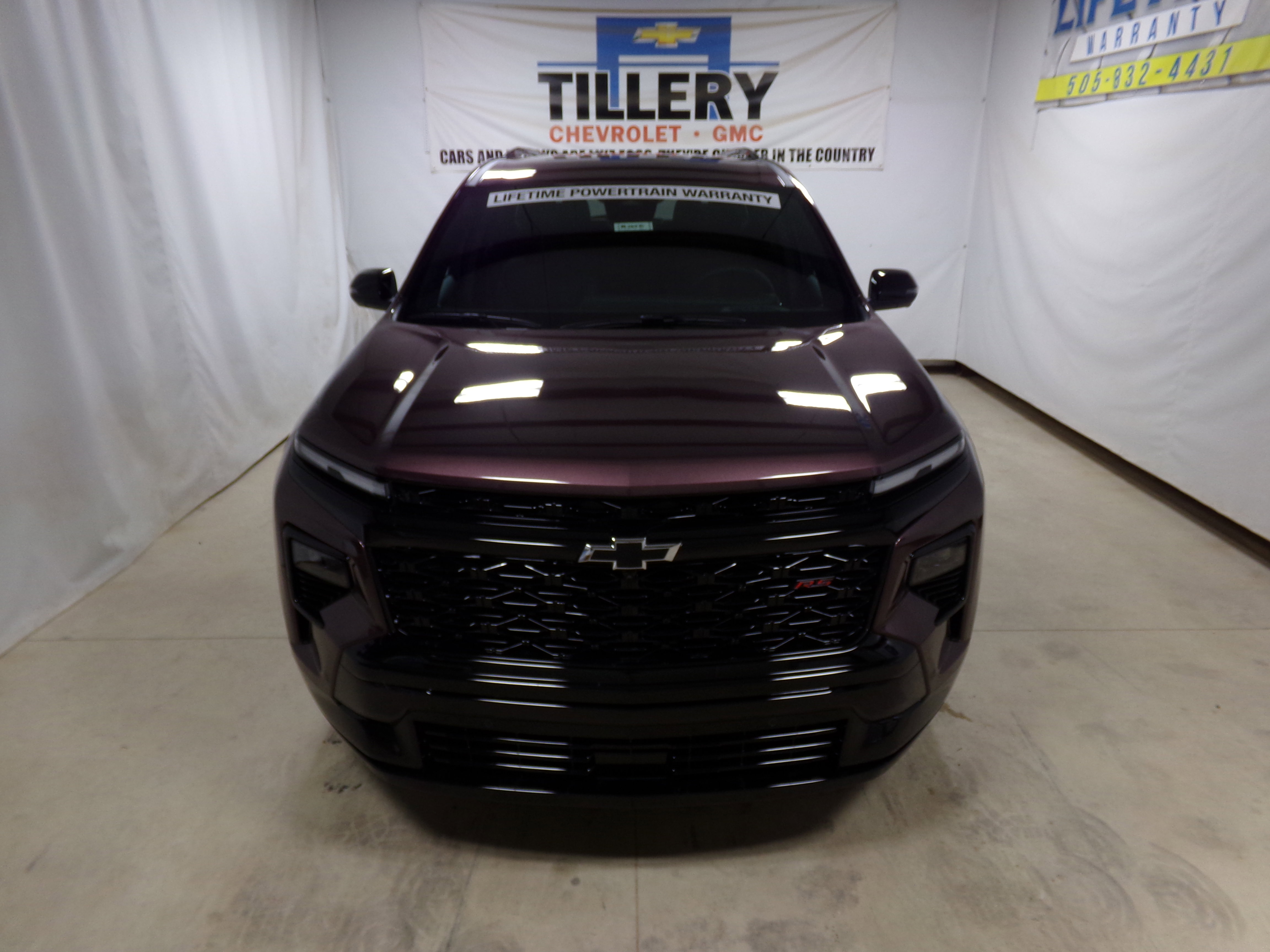 2026 Chevrolet Traverse RS photo 2