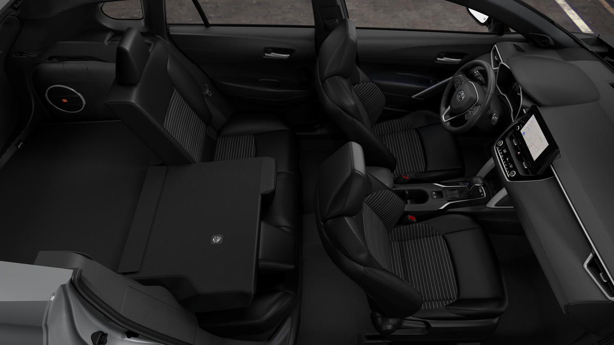 2025 Toyota Corolla Cross Hybrid XSE photo 19