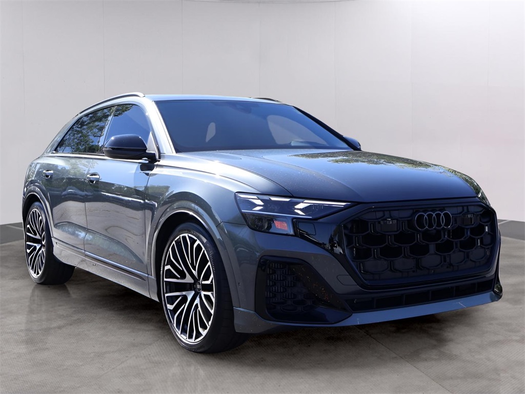 2024 Audi SQ8 Prestige photo 3