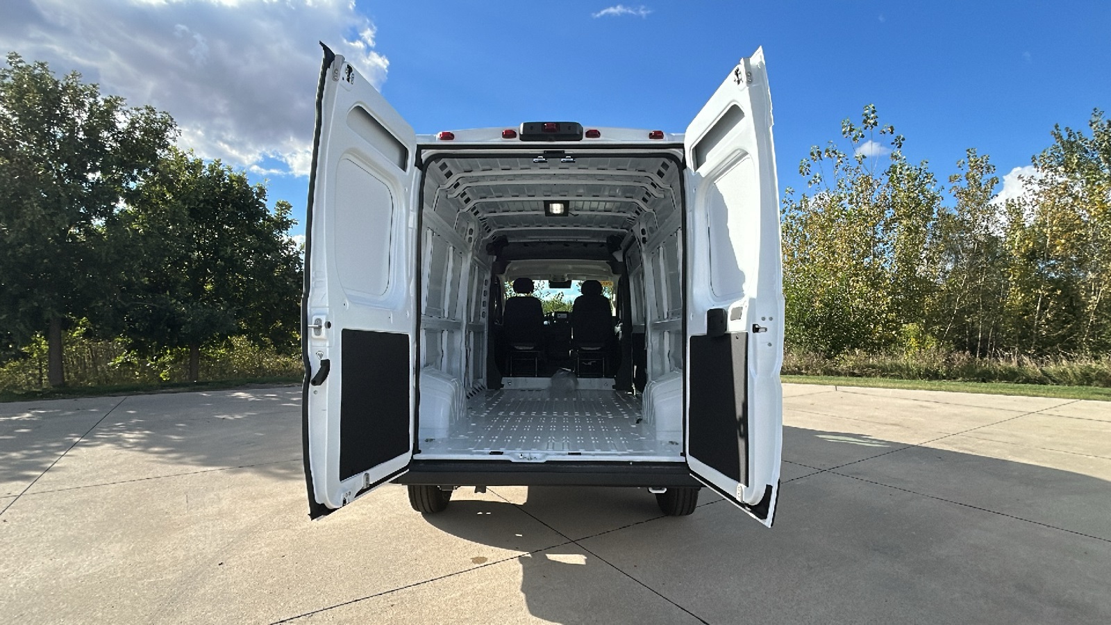 2026 Ram ProMaster 2500 photo 9
