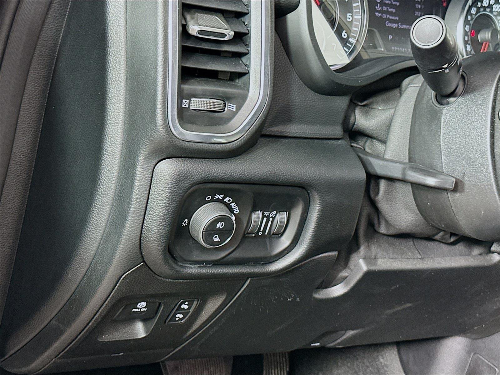 2020 Ram 1500 Laramie photo 10