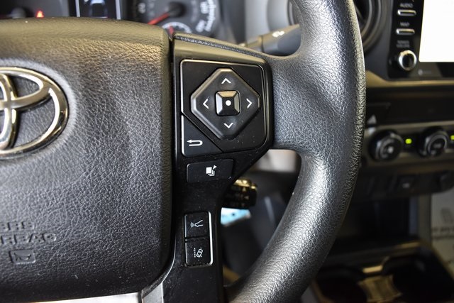 2021 Toyota Tacoma SR 4x4 Access Cab photo 16