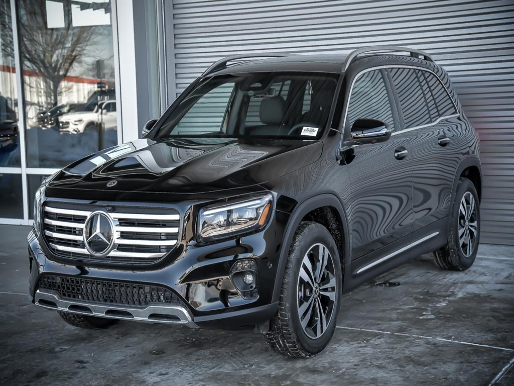 2025 Mercedes Benz GLB 250 4MATIC photo 2