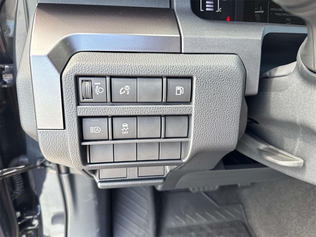 2025 Toyota 4Runner SR5 photo 19