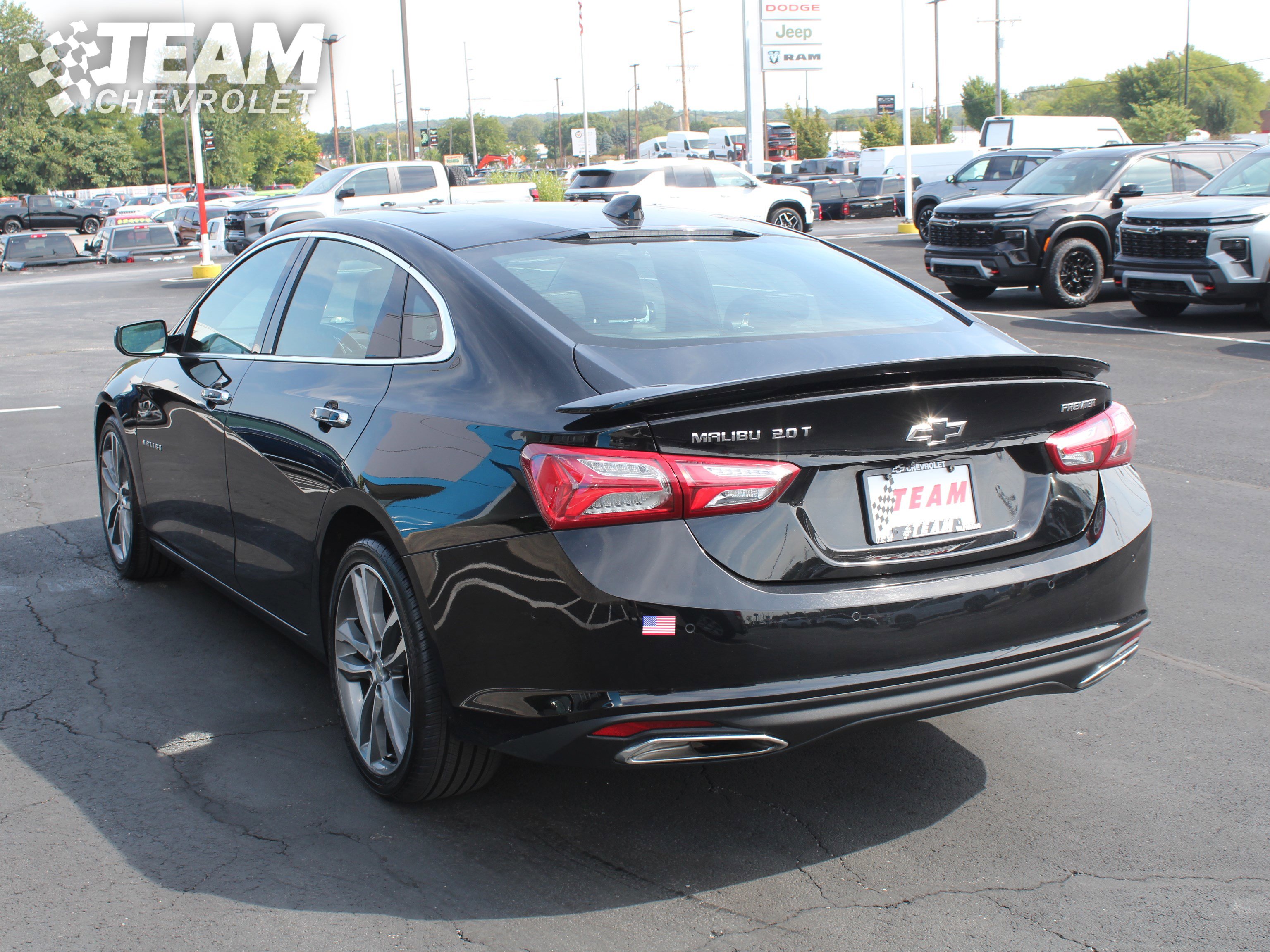 2022 Chevrolet Malibu Premier photo 4