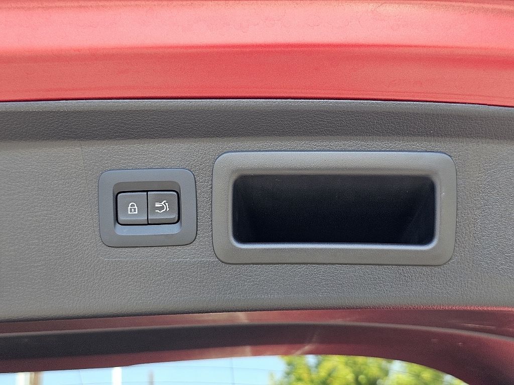 2025 Mazda CX-50 Premium photo 11