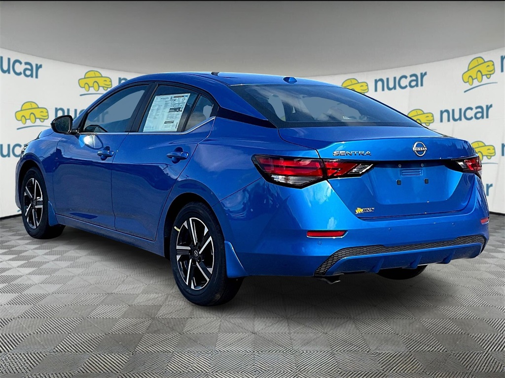 2025 Nissan Sentra SV photo 4