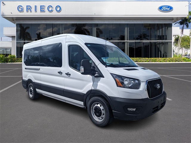 2026 Ford Transit Passenger Van XL's photo