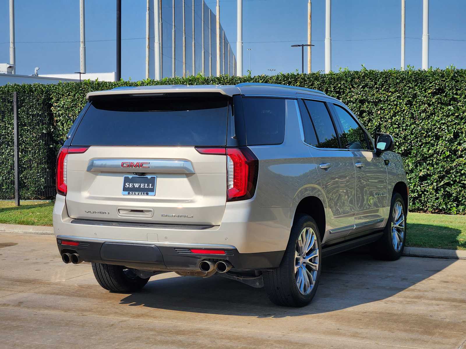 2021 Gmc Yukon Denali photo 6
