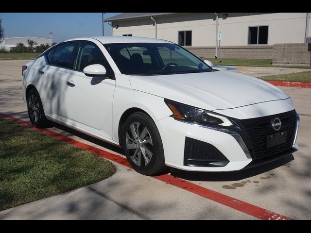 2023 Nissan Altima S