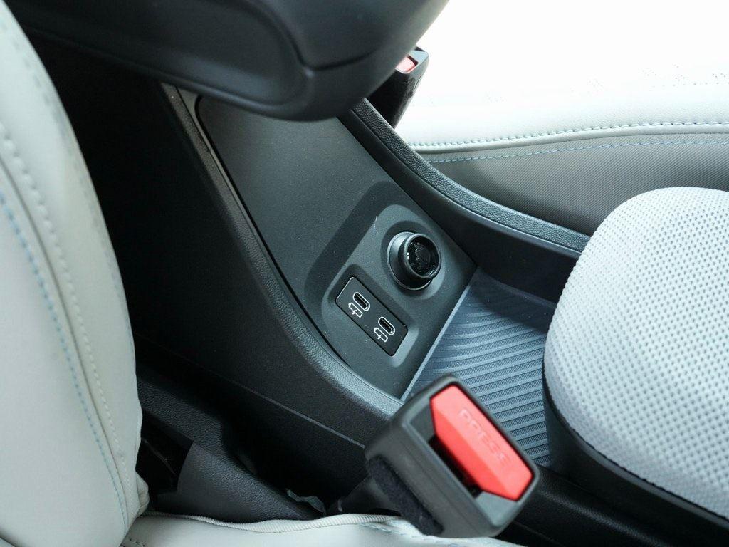 2025 Mini Cooper 2 Door Hardtop Signature photo 12