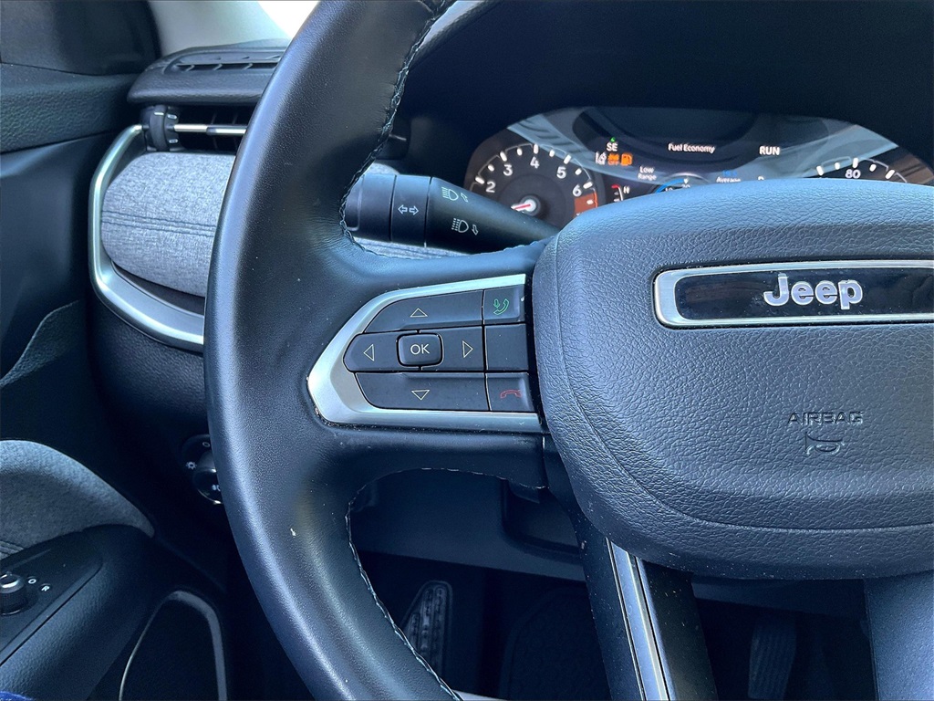 2022 Jeep Compass Latitude photo 22