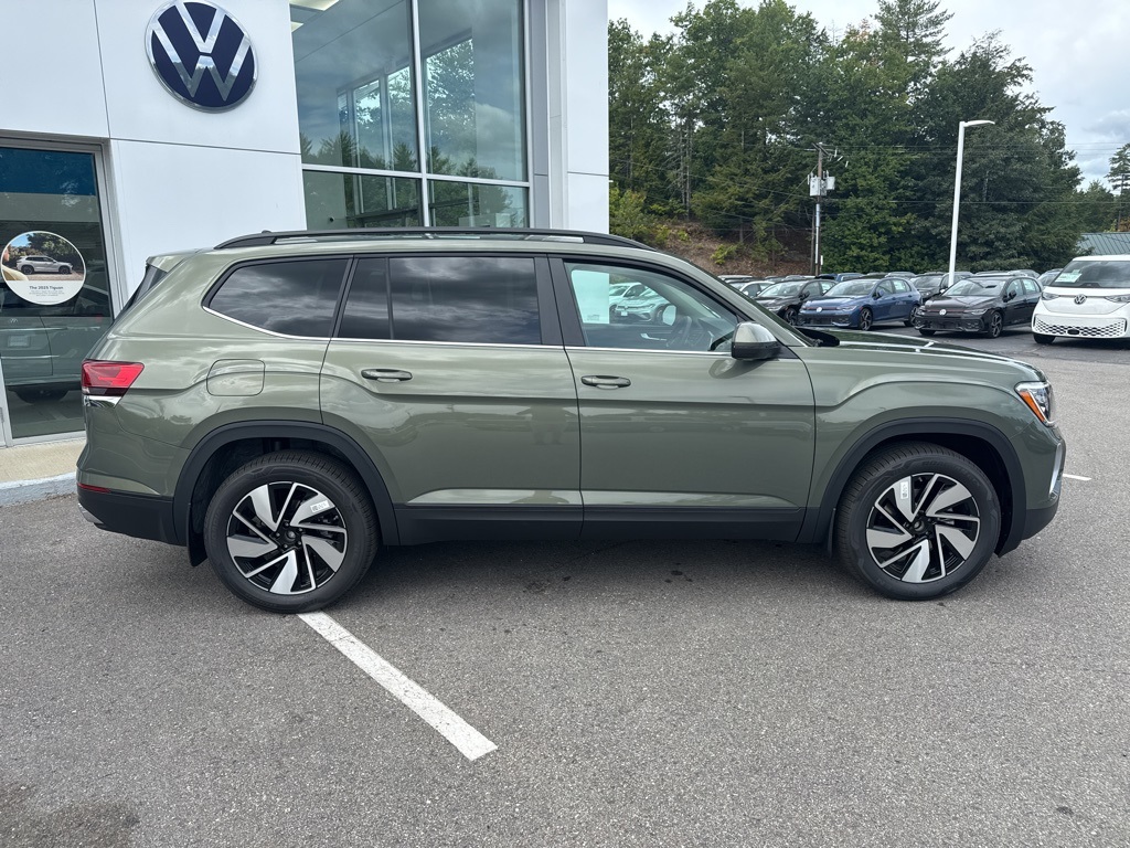 2026 Volkswagen Atlas SE Technology photo 11