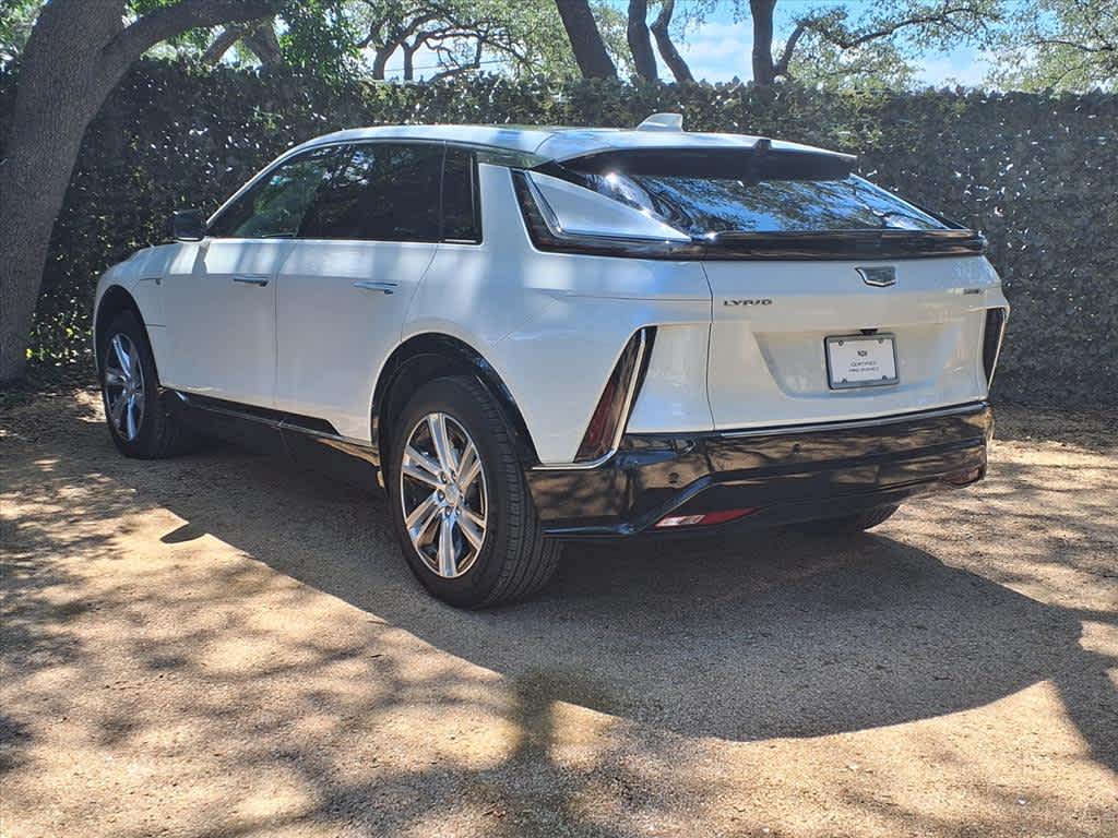 2024 Cadillac Lyriq Tech photo 4