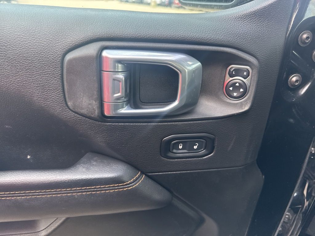 2022 Jeep Wrangler Unlimited Sahara High Altitude 4xe photo 9