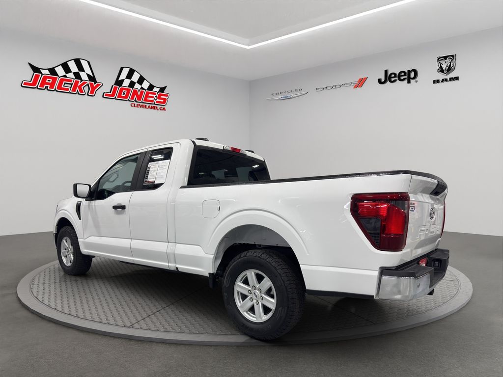 2024 Ford F-150 XL photo 2