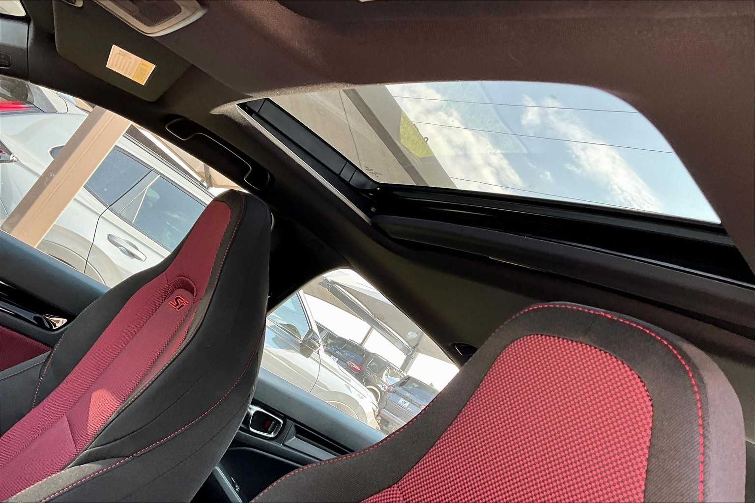 2026 Honda Civic Si photo 16