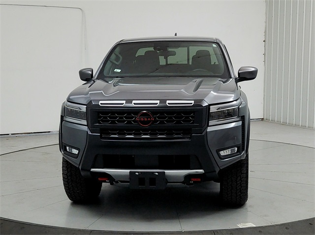 2025 Nissan Frontier PRO-4X photo 2