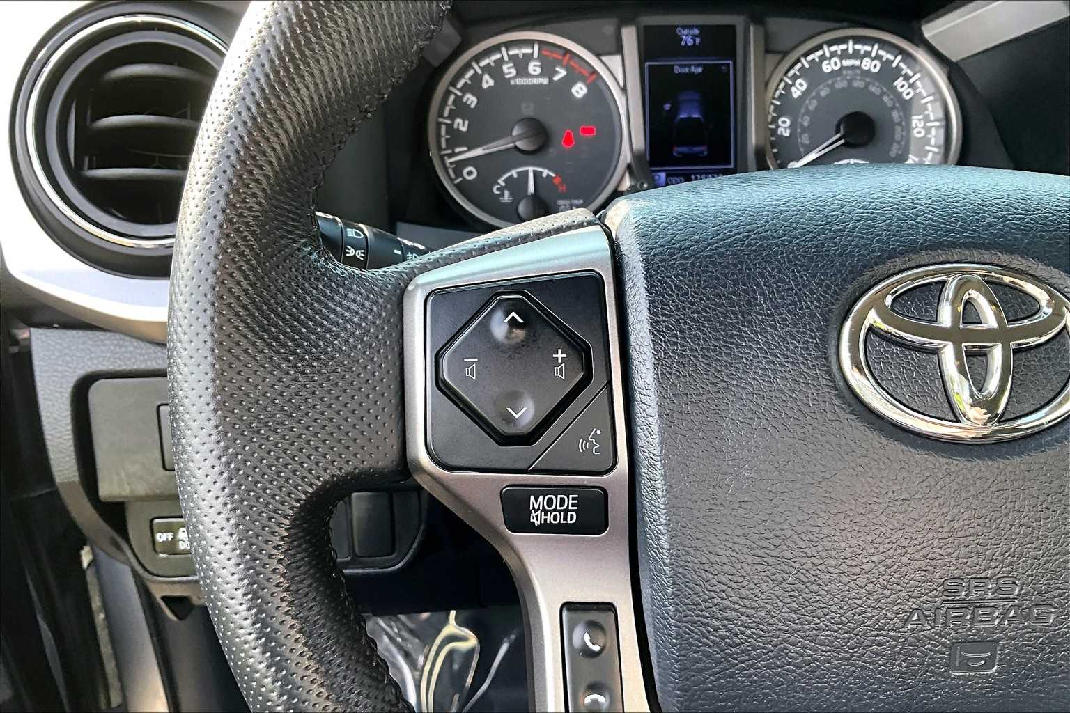 2020 Toyota Tacoma SR5 Double Cab V6 photo 23