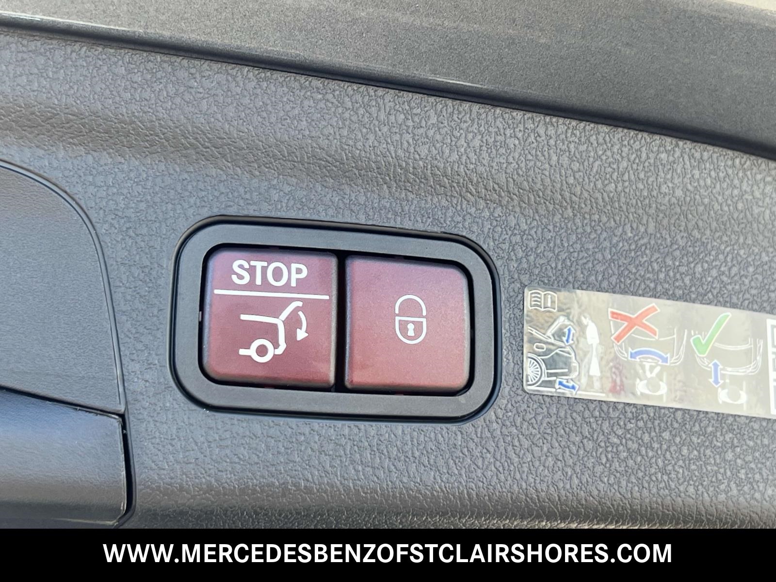 2025 Mercedes Benz GLE 350 4MATIC photo 13