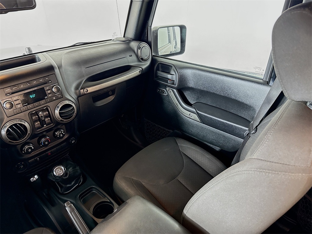 2016 Jeep Wrangler Unlimited Sport photo 20