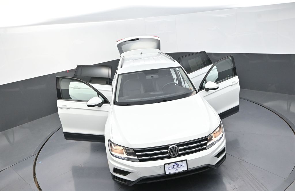 2021 Volkswagen Tiguan S photo 27