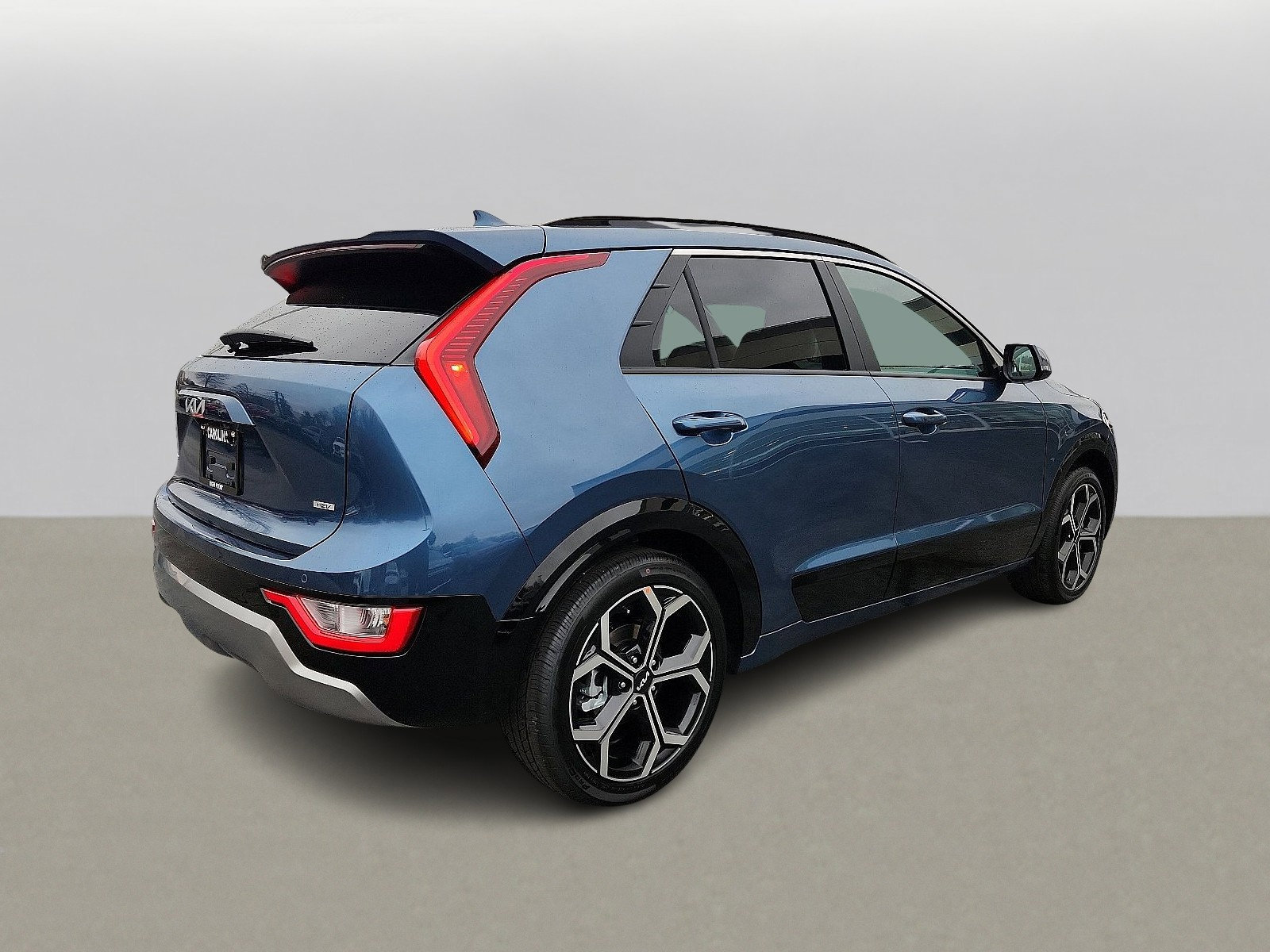 2025 Kia Niro EX Touring photo 4