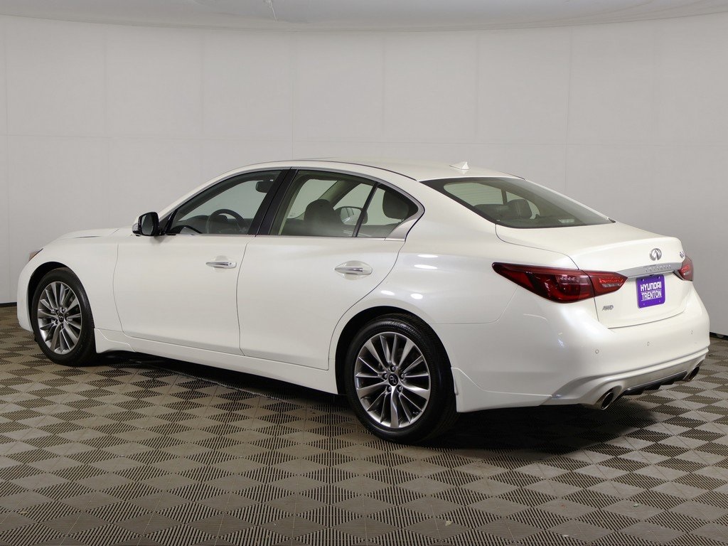 2022 Infiniti Q50 LUXE photo 6
