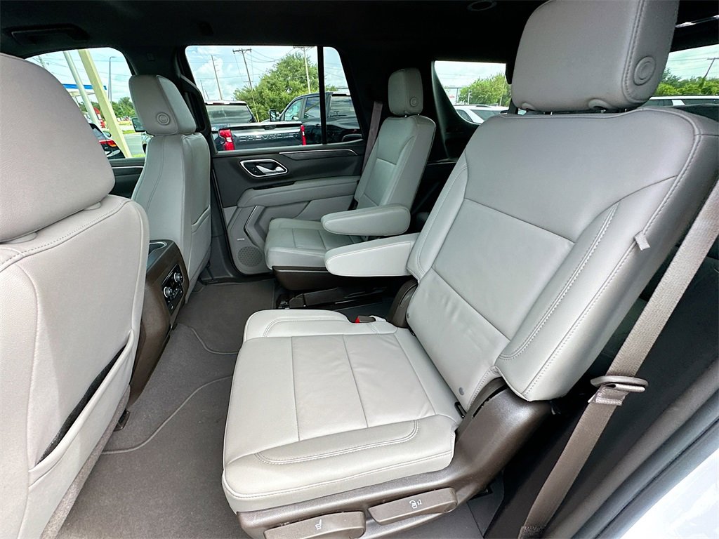 2022 Chevrolet Tahoe LT photo 22
