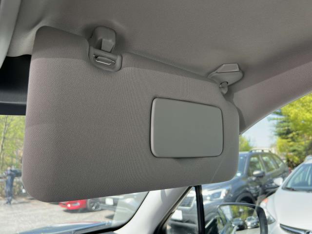 2022 Subaru Forester Base photo 26