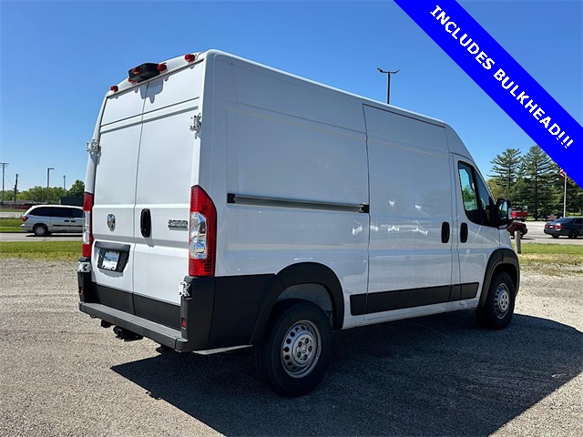 2024 Ram ProMaster 2500 photo 2