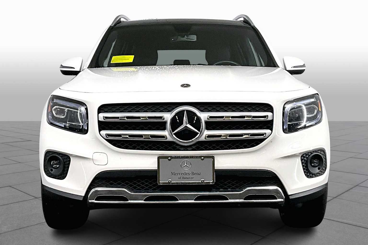 2022 Mercedes Benz GLB 250 4MATIC photo 3