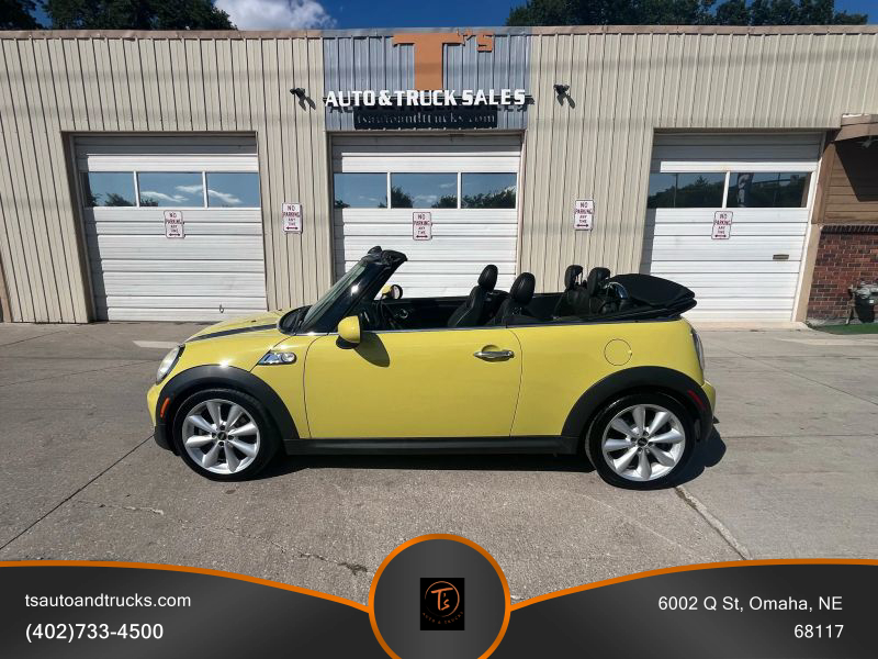 2011 Mini Cooper Convertible S photo 9