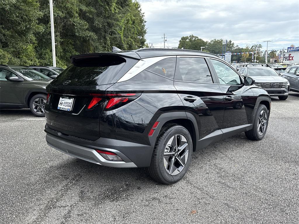 2026 Hyundai Tucson SEL photo 3