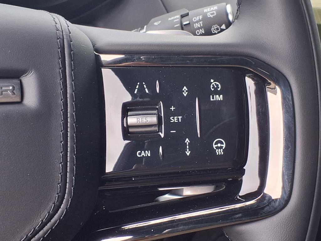 2025 Land Rover Range Rover Sport SE photo 15