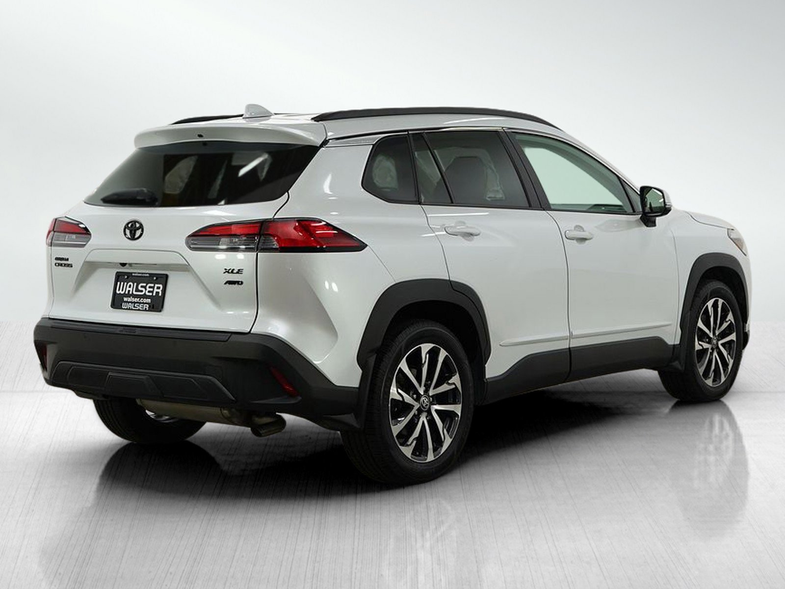 2022 Toyota Corolla Cross XLE photo 4