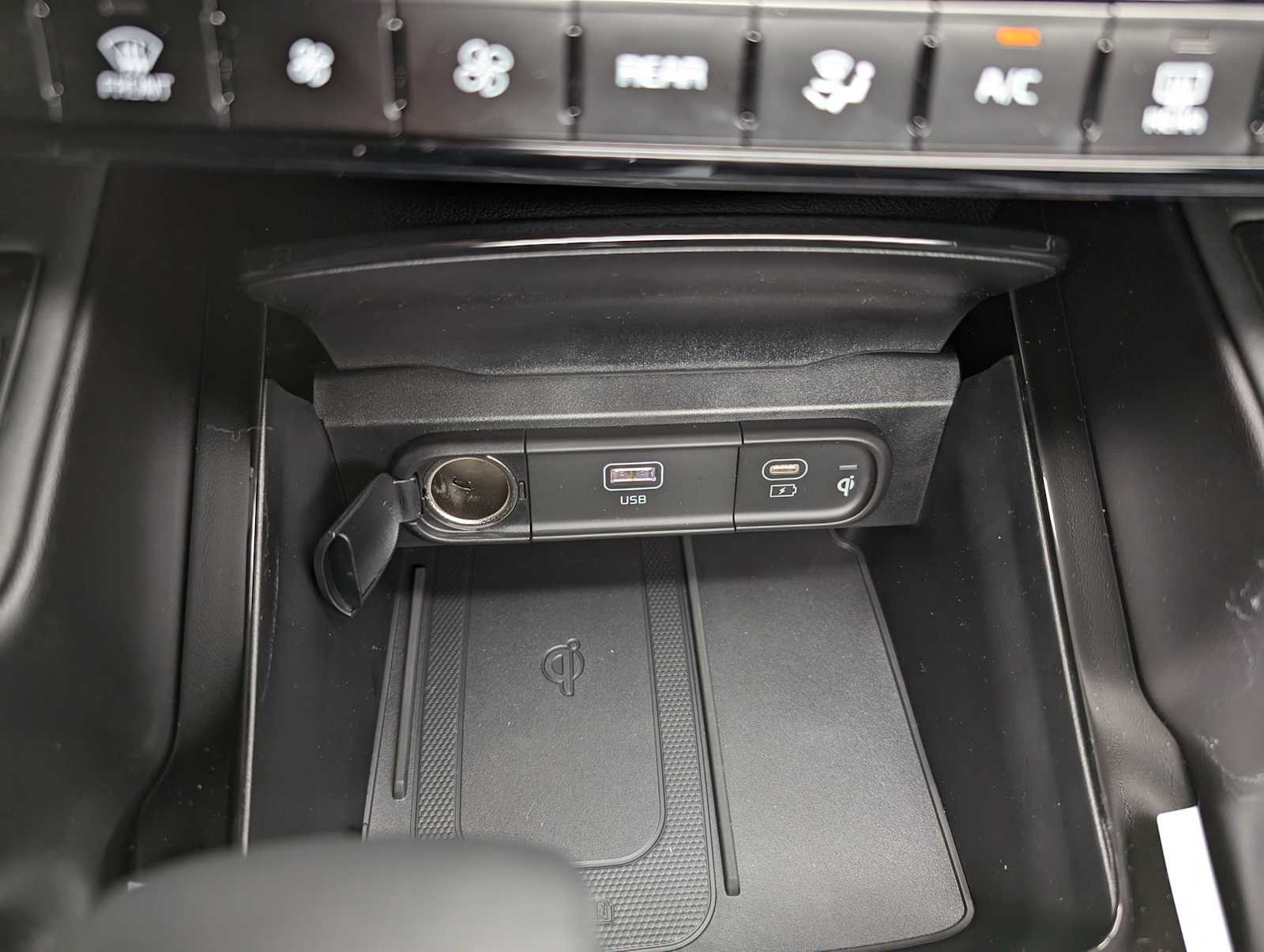2025 Kia Telluride EX X-Line photo 24